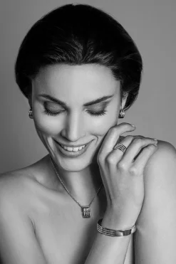 Discount Zinzi Mart Visser by zilveren ring 11mm breed met drie banen bezet met witte zirconia's MVR18