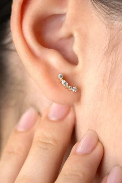 Clearance Zinzi 10mm Gold 14 krt gouden fantasie oorstekers bezet met vierkante en peervormige witte zirconia's ZGO464
