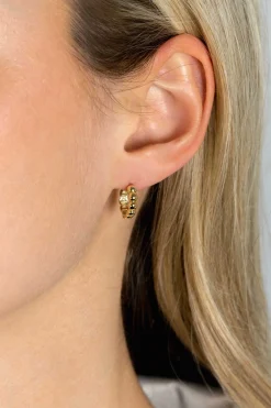Sale Zinzi 13mm Gold 14 krt gouden oorringen met bolletjes design met luxe klapsluiting 13mm x 3,3mm buis ZGO432