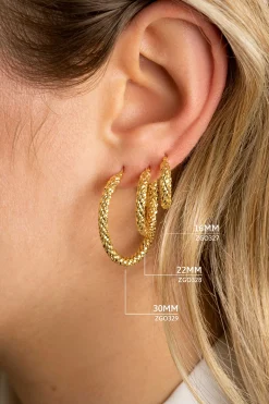 Online Zinzi 16mm Gold 14 krt gouden oorringen met schitterende bewerkte buis 3mm breed ZGO327