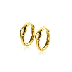 Hot Zinzi 15mm gold plated zilveren oorringen organisch gevormd, bezet met witte zirconia en met luxe klapsluiting ZIO2628