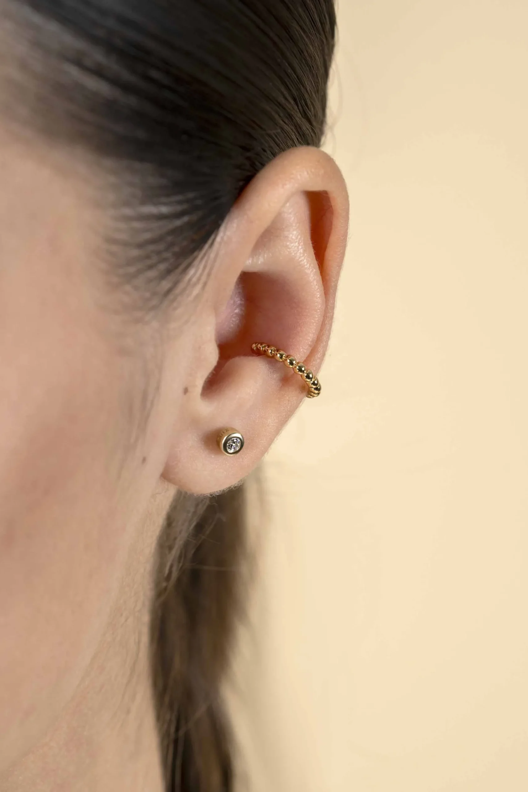 Hot Zinzi 14mm gold plated zilveren ear cuff bolletjes per stuk geprijsd ZIO-CUFF2G