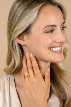 New Zinzi 9,5mm gold plated zilveren oorstekers met drie verschillende vormen van zettingen, bezet met champagne en blauwe kleurstenen ZIO2630BC