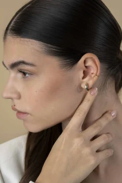 Clearance Zinzi 12,5mm gold plated zilveren ear cuff gedraaide buis per stuk geprijsd ZIO-CUFF3G