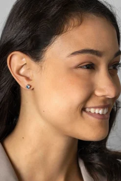 Sale Zinzi 6mm zilveren oorknoppen ronde lichtblauwe kleursteen chatonzetting ZIO1383B