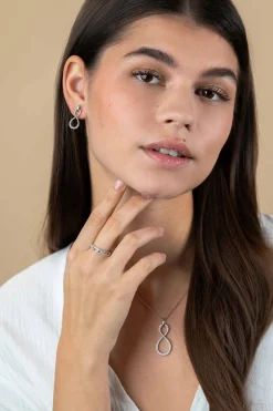 Best Zinzi 24mm zilveren oorsieraden infinity bezet met witte zirconia's ZIO2570
