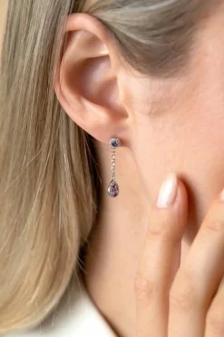 Clearance Zinzi 25mm zilveren oorstekers met schakelkettinkje en druppelvormige paarse kleursteen en witte zirconia's ZIO2561