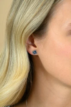 Hot Zinzi 9mm zilveren oorstekers in klaver vorm met lichtblauwe zirkonia ZIO2663B