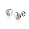 Online Zinzi 9mm zilveren Yin Yang oorstekers, bezet met parelmoer en witte zirconia's. Yin Yang staat symbool voor: balans, harmonie, dynamiek en verbondenheid ZIO2423