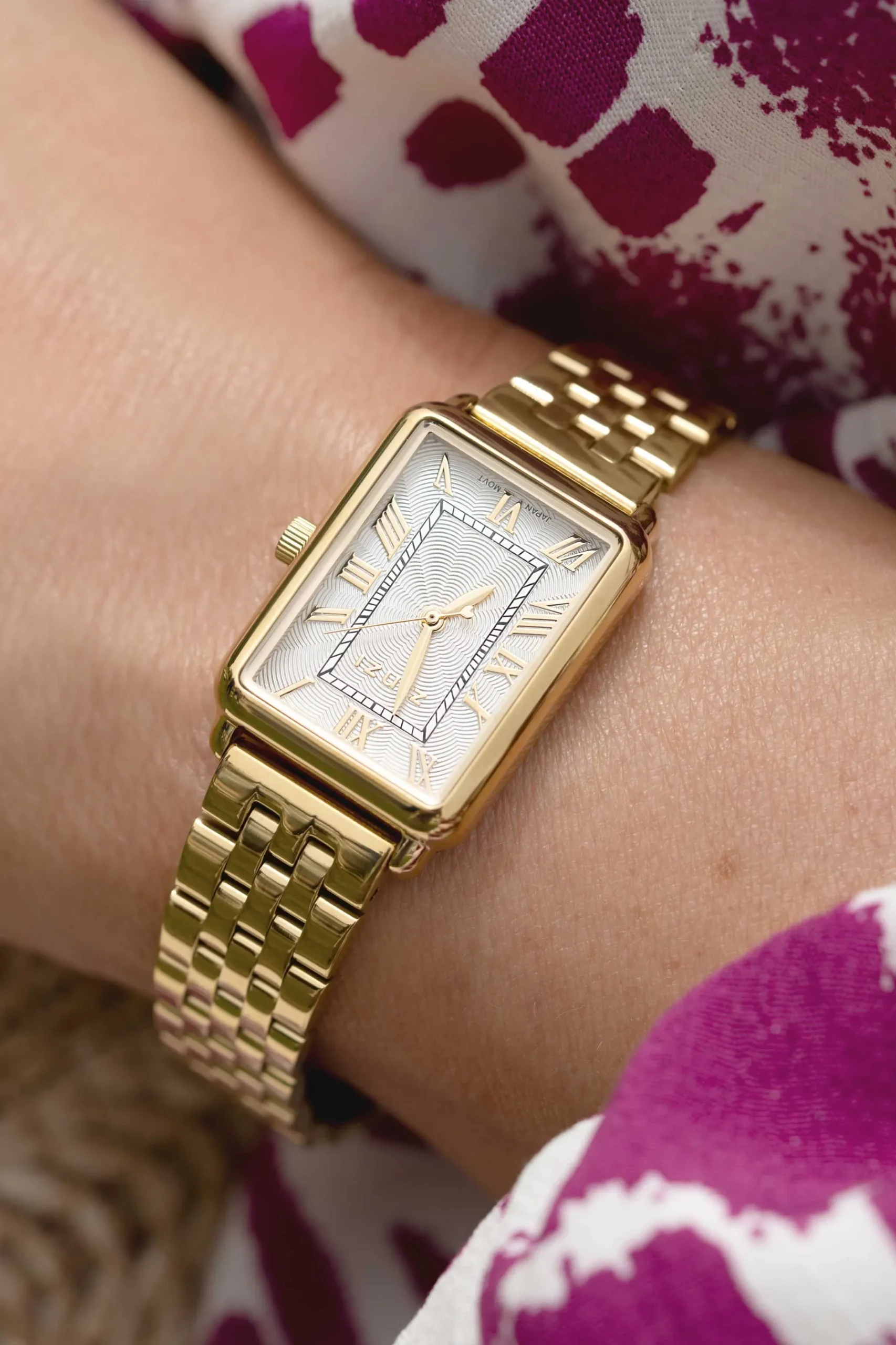 Hot Zinzi Elegance bicolor horloge witte wijzerplaat en rechthoekige goudkleurige kast en geel vergulde stalen schakelband 28mm extra dun ZIW1907GB