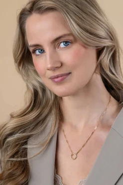Hot Zinzi Gold 14 karaat gouden paperclip collier met opvallende ronde voorsluiting, waaraan je hangertjes kunt hangen 45cm ZGC493