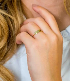 Discount Zinzi Gold 14 karaat gouden ring rechthoek plaatje ZGR176