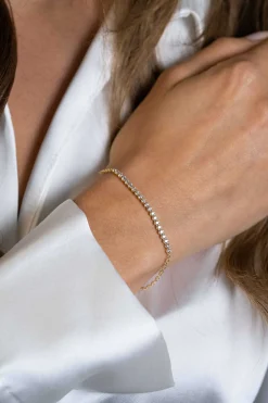 Clearance Zinzi gold plated zilveren armband, in het midden bezet met 21 witte zirconia's 16-19cm ZIA2370Y