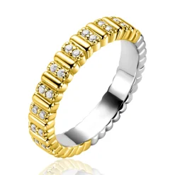 Online Zinzi gold plated zilveren ring (4mm breed) bezet met witte zirkonia's ZIR2686Y