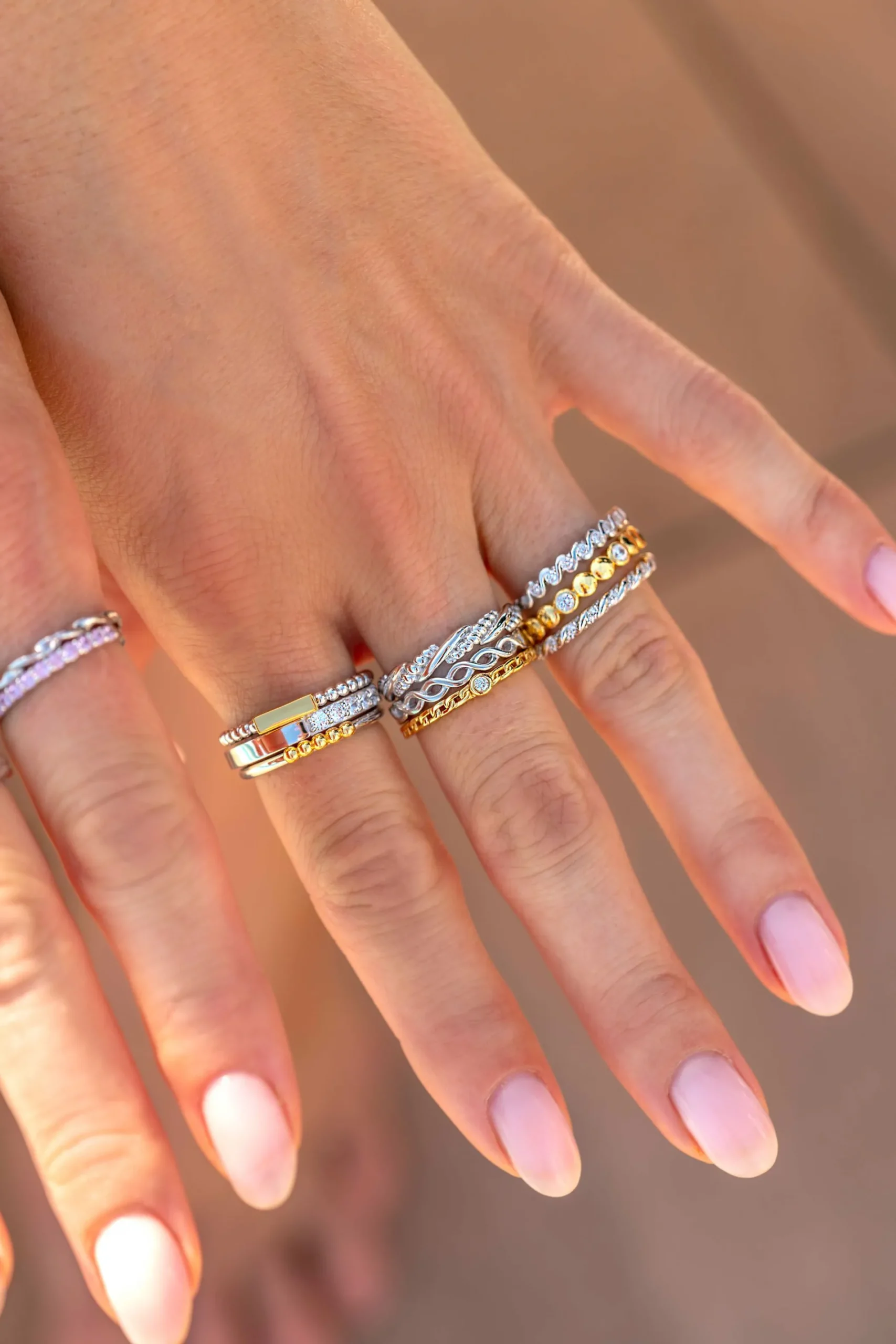 Discount Zinzi gold plated zilveren aanschuifring gourmet schakel met ronde witte zirconia ZIR2376