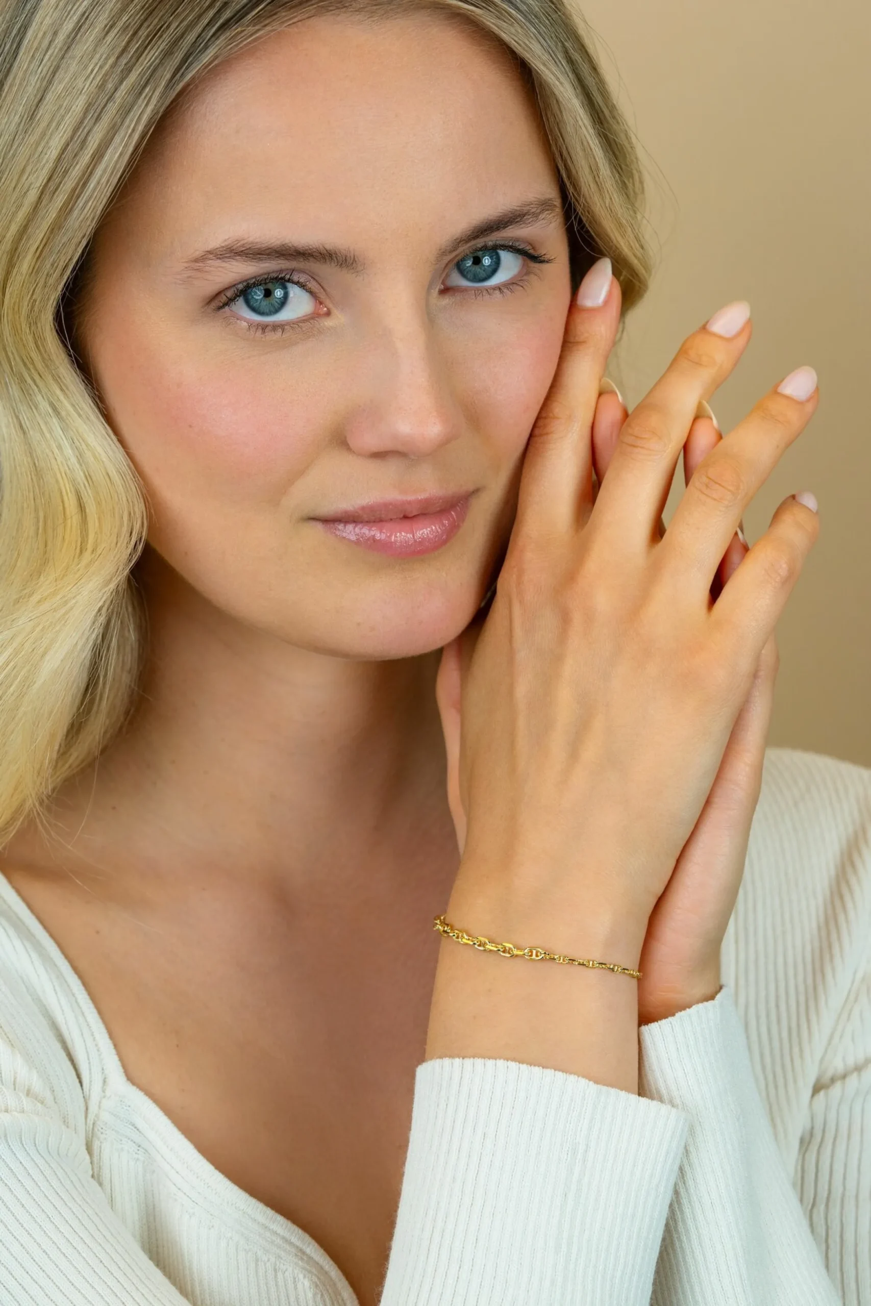 Best Zinzi gold plated zilveren armband met aflopende marine-schakels (3,8mm breed) 17–20cm ZIA2762G