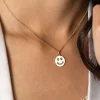 Clearance Zinzi gold plated zilveren hanger smiley rond 15mm met wit emaille ZIH2312W (zonder collier)