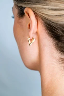 Best Zinzi gold plated zilveren luxe oorringen driehoeksvorm 16x3mm ZIO2318G
