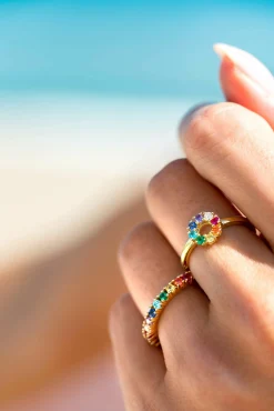 Best Zinzi gold plated zilveren aanschuifring 2,5mm breed met regenboog aan kleurstenen ZIR2170