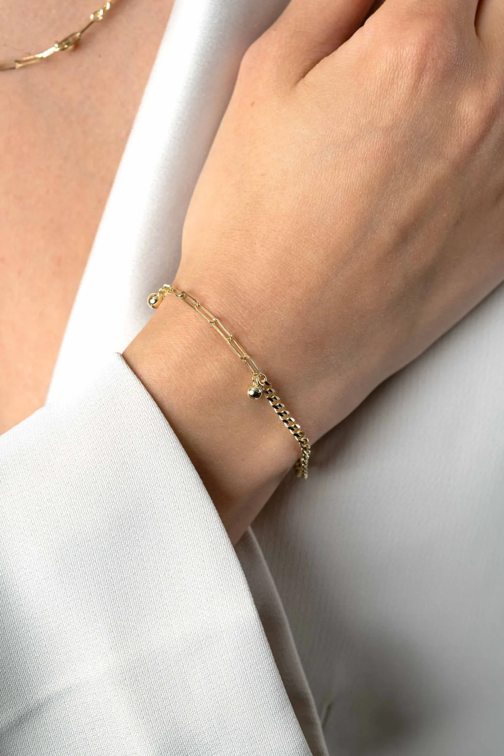 Zinzi gold plated zilveren schakelarmband met gourmet en paperclip schakels en 3 bolletjes 16,5-19,5cm ZIA2521G