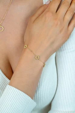 Discount Zinzi gold plated zilveren armband met drie open rondjes (8,5mm) voorzien van een bolstructuur 17-20cm ZIA2704G