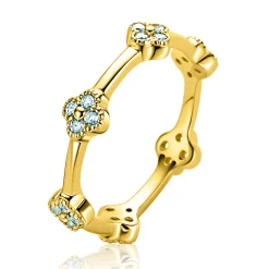 Best Zinzi gold plated zilveren ring (5mm breed) met lichtblauwe klavers ZIR2662