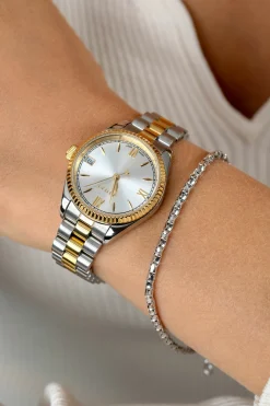 Outlet Zinzi Iconic horloge 30mm met datum, goudgekleurde gekartelde rand, zilverkleurige wijzerplaat en stalen bicolor schakelband ZIW2233