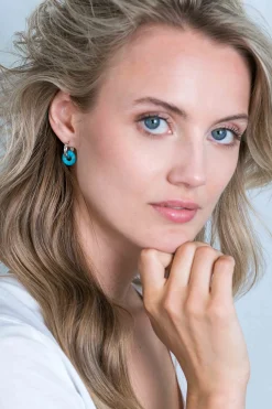 Online Zinzi oorbedels rond 12mm met turquoise howliet edelsteen ZICH2274T (zonder oorringen)