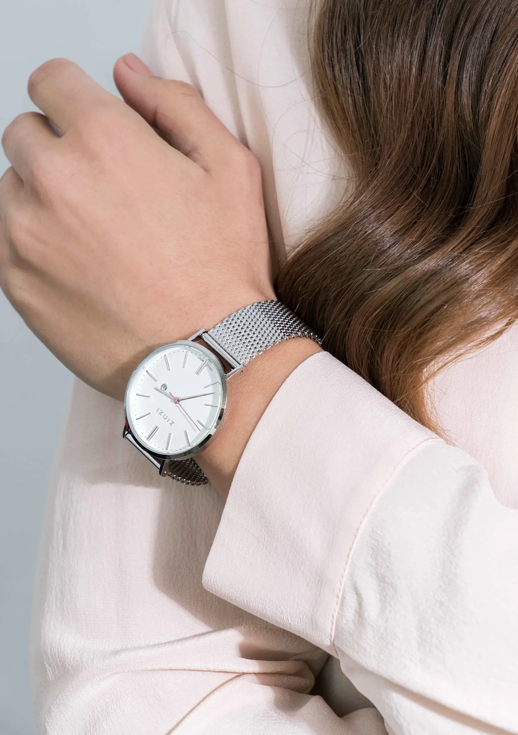 Best Zinzi Retro horloge witte wijzerplaat stalen kast zilvergekleurd stalen mesh band zilvergekleurd 38mm extra dun ZIW406M