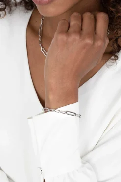 Online Zinzi zilveren armband met ovale closed for ever schakels 6mm breed ZIA1990