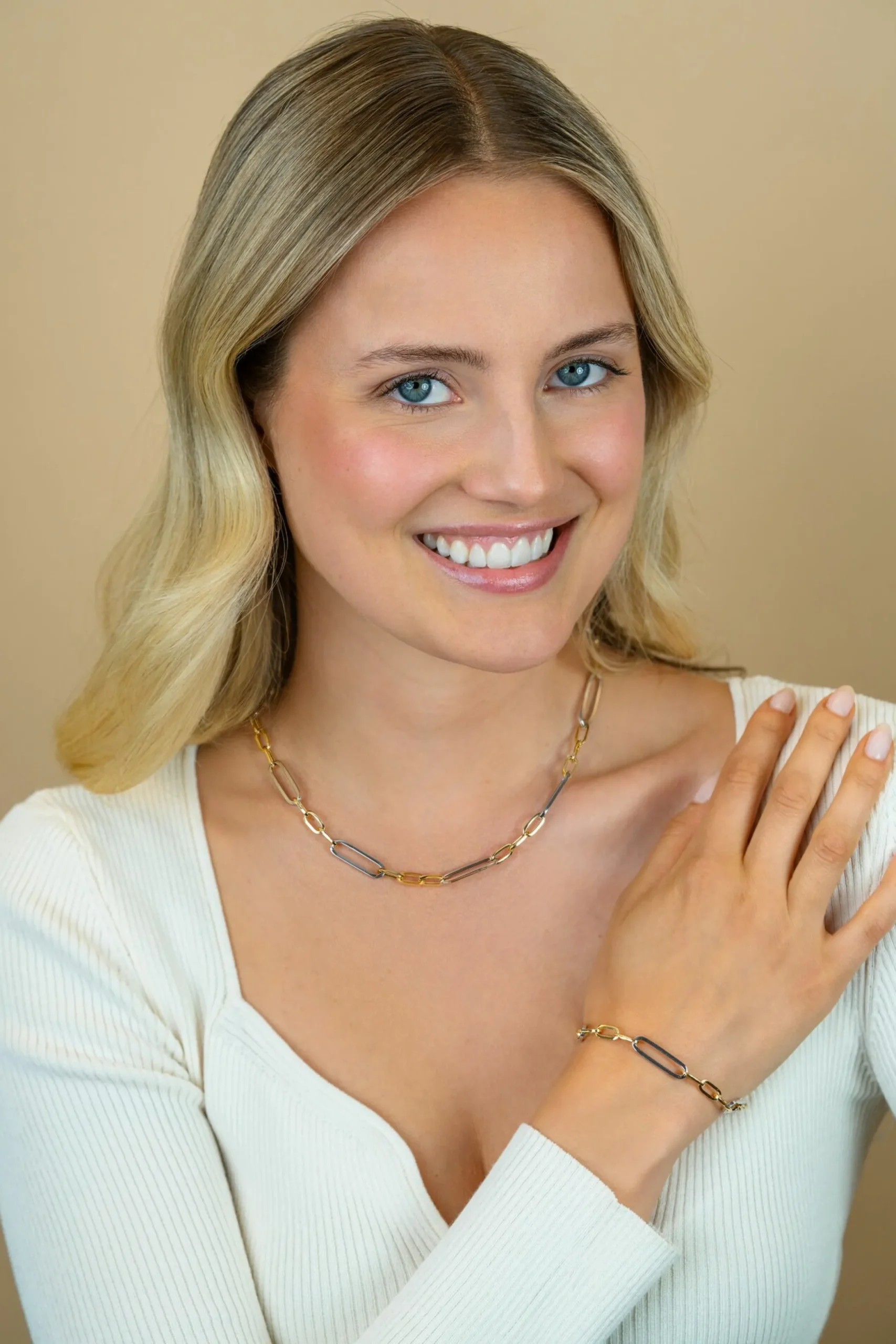 Outlet Zinzi zilveren bicolor schakelarmband met ovale schakels 7mm breed ZIA2752