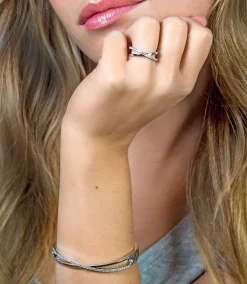 Outlet Zinzi zilveren cross-over ring glad wit ZIR1569