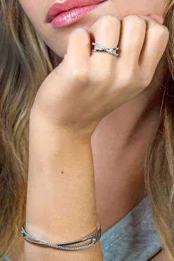 Outlet Zinzi zilveren cross-over ring glad wit ZIR1569