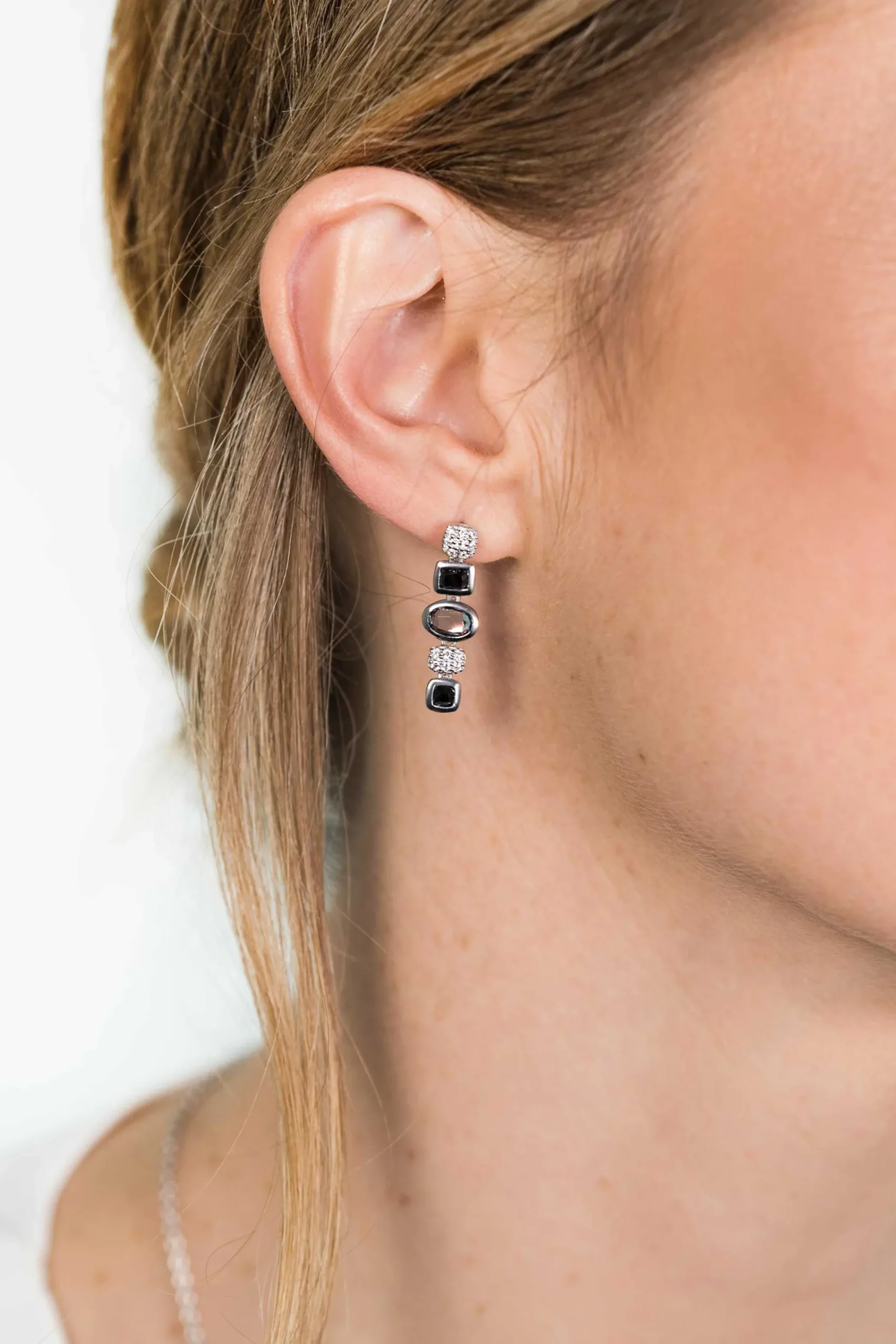 Outlet Zinzi zilveren fantasie oorsieraden 25mm met witte zirconia's en grijs zwarte kleurstenen ZIO1944