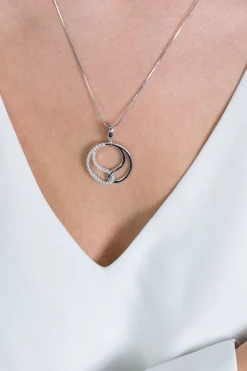 Zinzi zilveren hanger 25mm met clip-sluiting, symboliseert verbondenheid, witte zirconia's ZIH2119 (zonder collier)