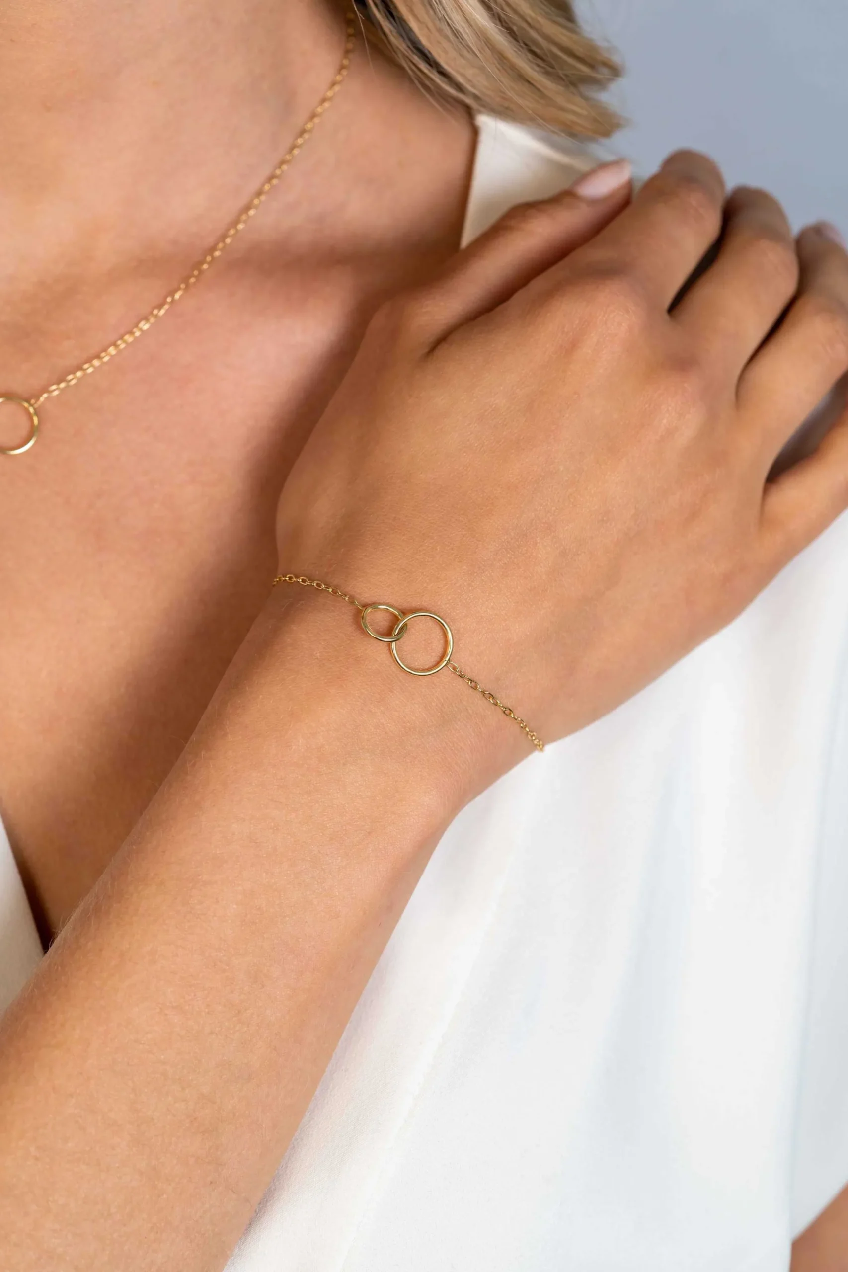 Sale Zinzi zilveren 14K geelvergulde paperclip schakel armband met ronde vormen 17-20cm ZIA2275G