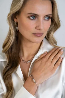 Sale Zinzi zilveren lange oorsieraden 38mm met twee ovale schakels, bezet met witte zirconia's ZIO2371