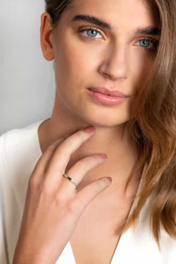 Sale Zinzi zilveren luxe aanschuifring baguette geslepen zwarte zirconia ZIR2133Z