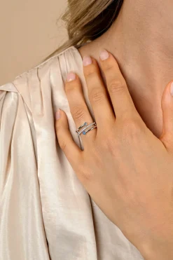 Sale Zinzi zilveren multi-look ring (9mm breed) met 3 rijen, bezet met blauwe kleurstenen en witte zirconia's ZIR2646B