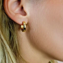 Sale Zinzi zilveren oorringen geel verguld 15 x 3mm ZIO191G