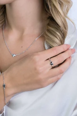 New Zinzi zilveren ring hartjes glad en witte zirconia's ZIR2137