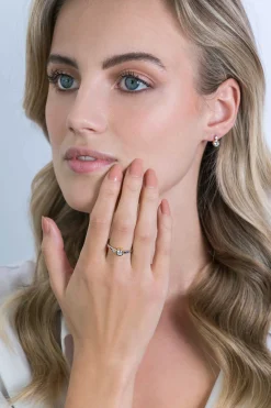 Discount Zinzi zilveren ring 14K geelverguld rond wit 6mm ZIR2146