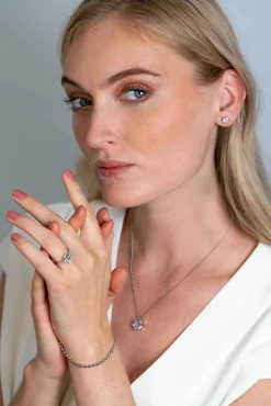 Outlet Zinzi zilveren ring met zeshoekige wittte zirconia 10mm ZIR2259