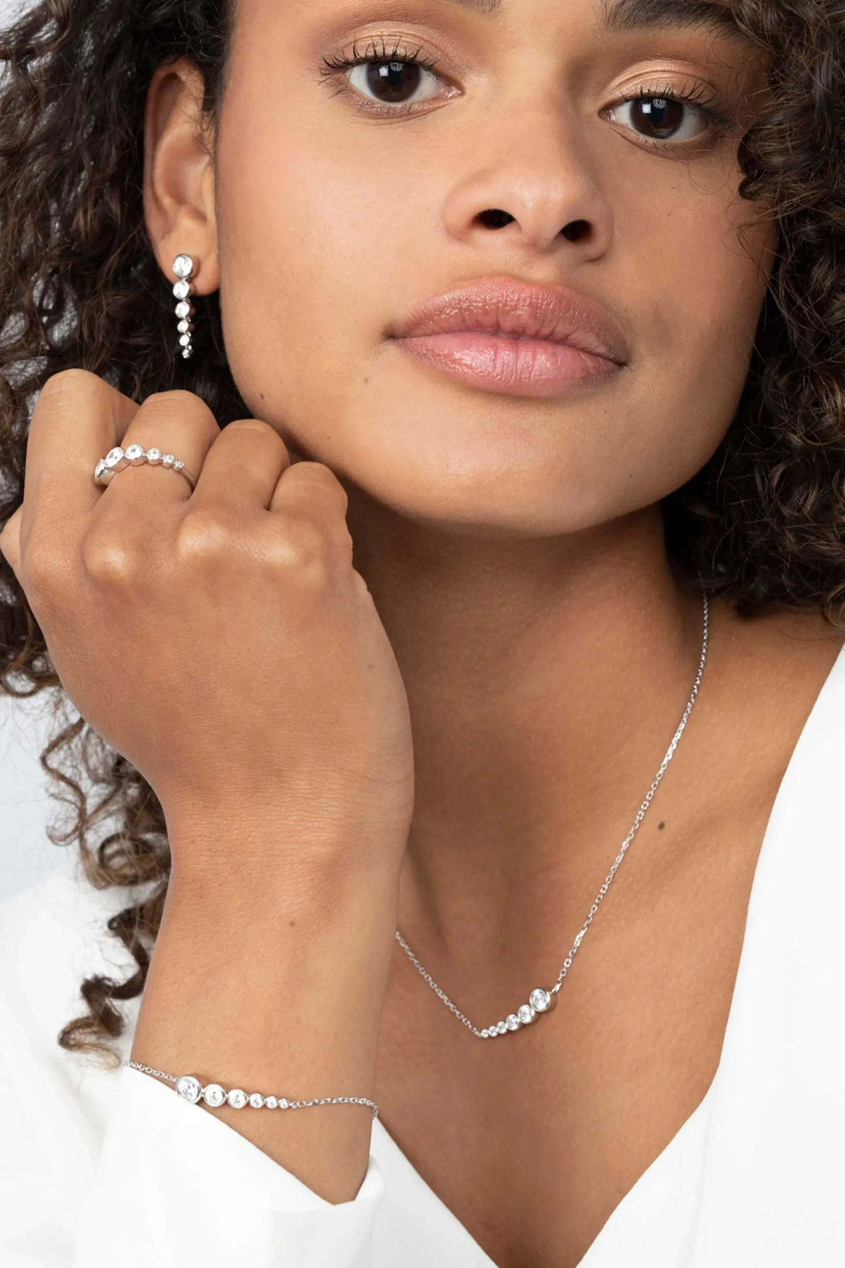 Sale Zinzi zilveren ring rond wit ZIR2053