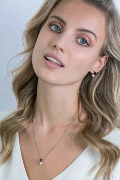 Outlet Zinzi zilveren witte parelhanger met zwarte baquette geslepen zirconia ZIH2135Z (zonder collier)